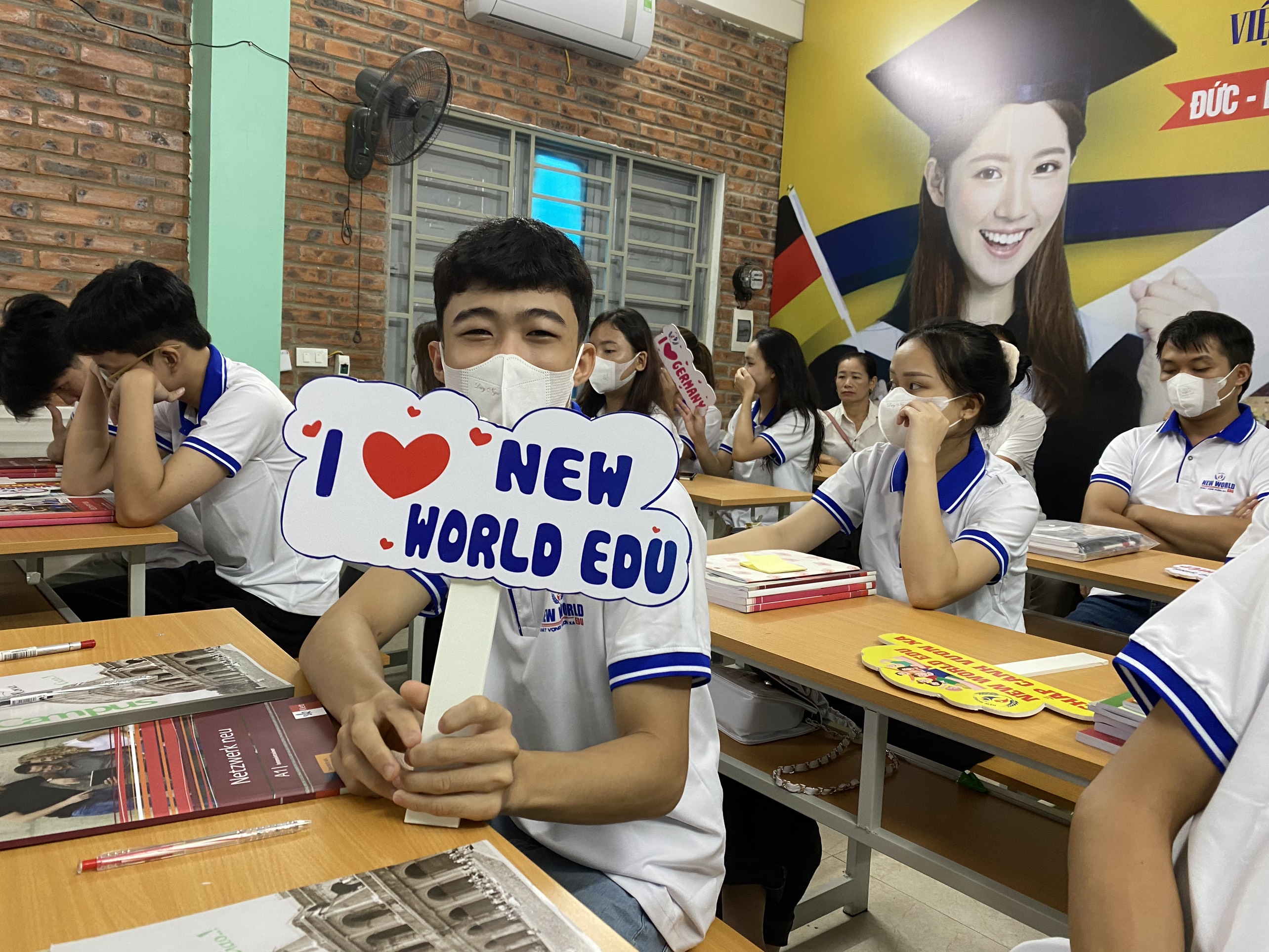 DU HỌC NGHỀ ĐỨC CHI PHÍ SIÊU TIẾT KIỆM, THU NHẬP KHỦNG, CƠ HỘI ĐỊNH CƯ LÂU DÀI